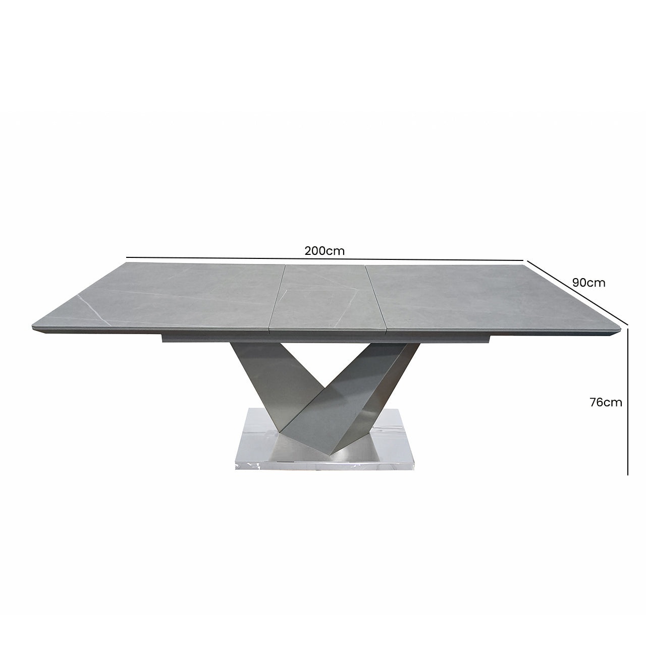 extendable dining table in dubai